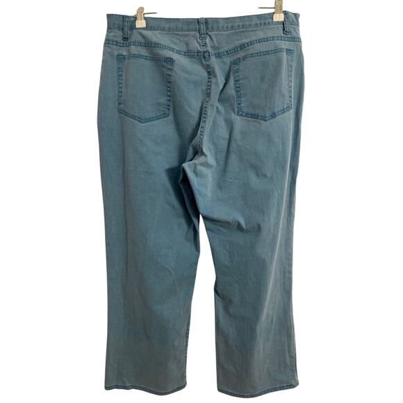 Chico's Coastal Light Blue Wide Leg Cropped Stretch Denim Jeans Size 3(XL/16) - Picture 2 of 8